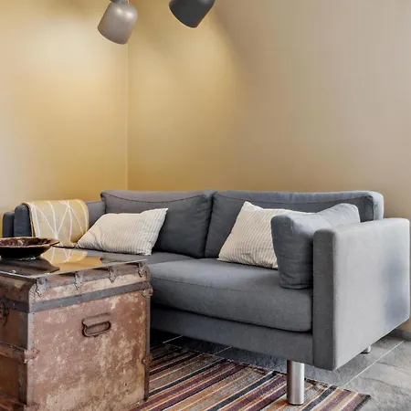 別荘 In With Kitchen Saltum